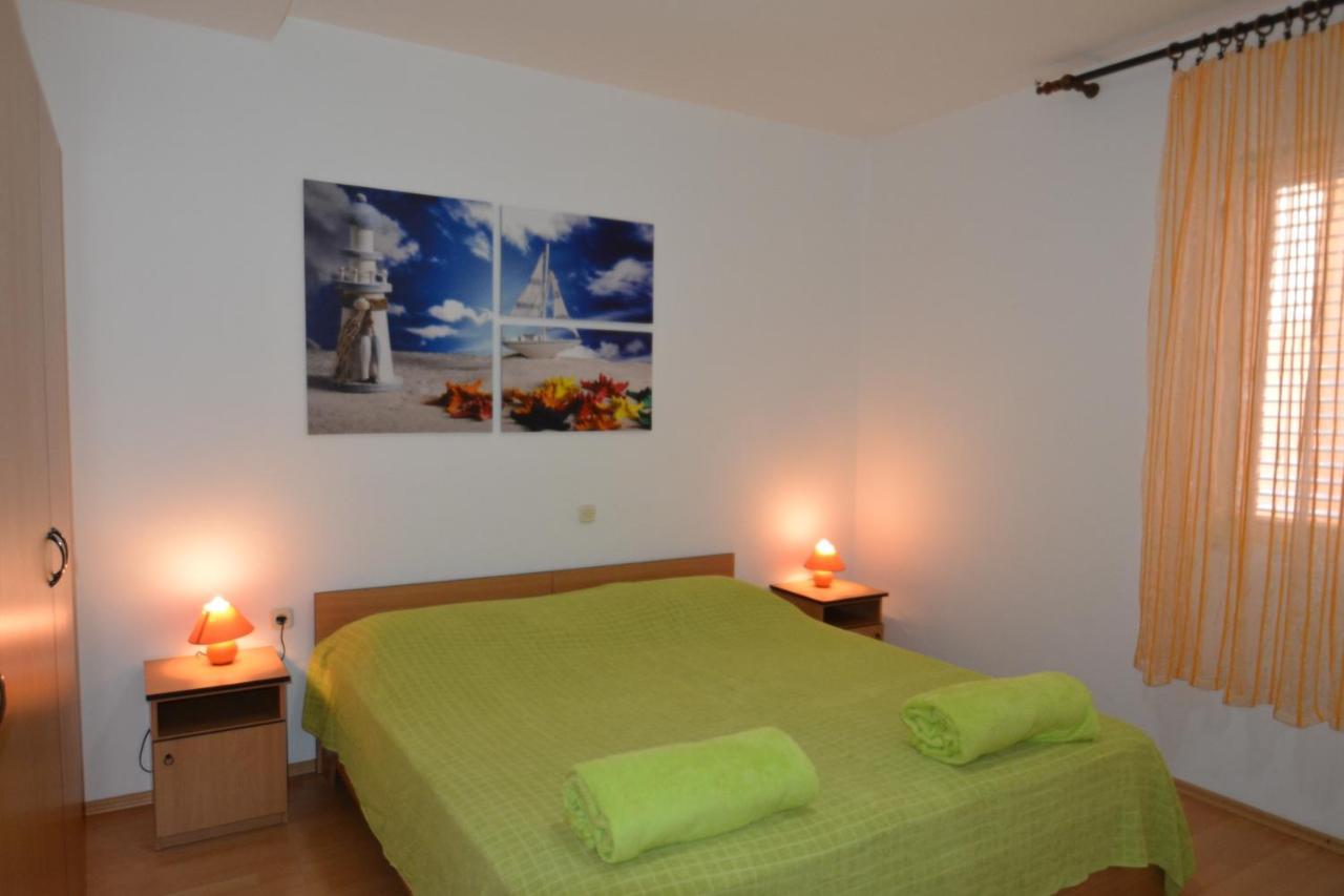 Apartments Barbati Kustici Exterior photo