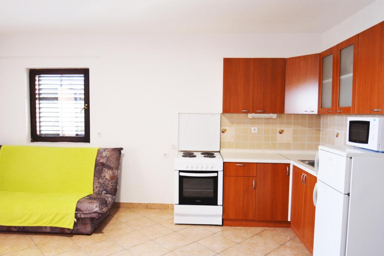 Apartments Barbati Kustici Exterior photo