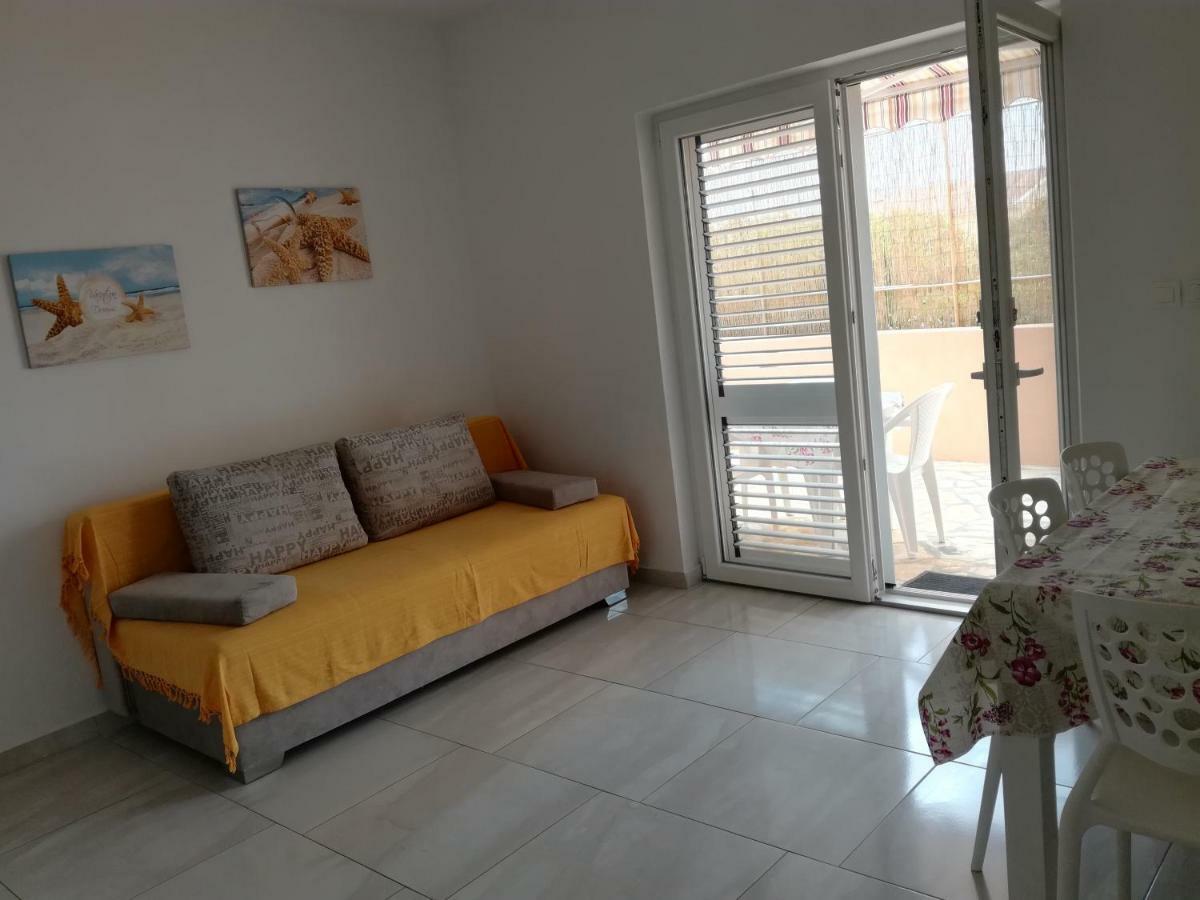 Apartments Barbati Kustici Exterior photo
