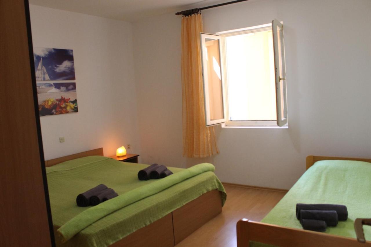 Apartments Barbati Kustici Exterior photo